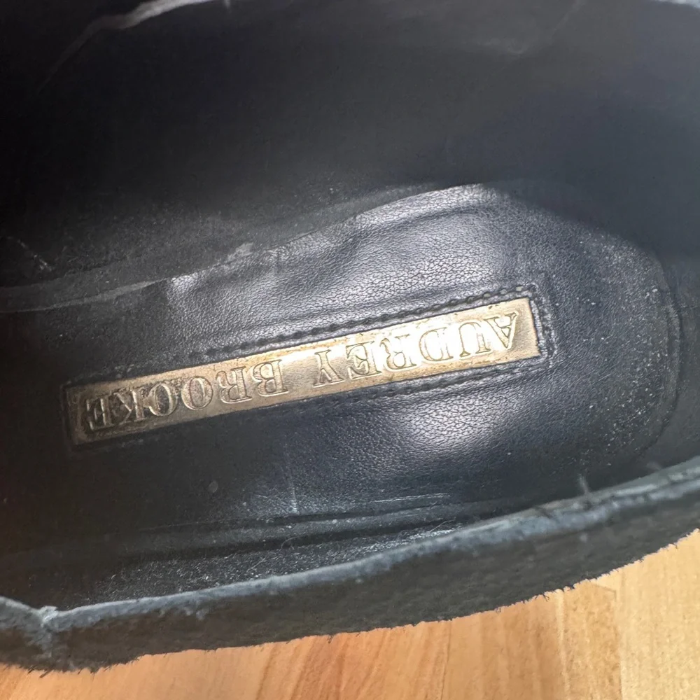 Audrey Brooke Black Peep-Toe Heels size 8 used - Picture 6 of 6